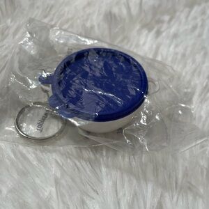 NEW Tupperware Miniature Thatsa Mega Bowl Keychain Blue White Lid Mini Retro NIP